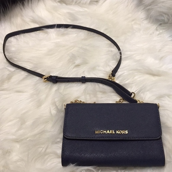 Michael Kors Jet Set Travel Phone Crossbody Bag - Picture 15 of 15